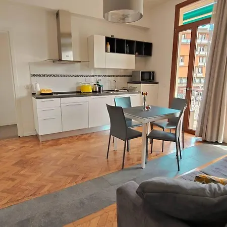 Apartment Luxury Designer *