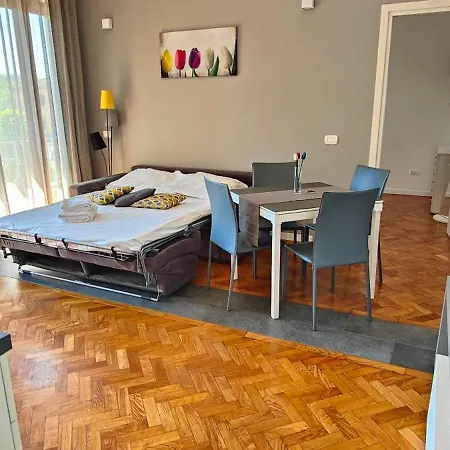 Apartment Luxury Designer *